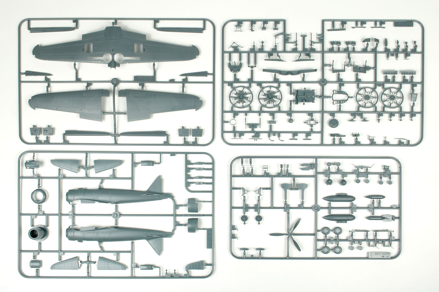 1/48 WW.II ܳ ϾƮ 췿 1Ҷ ѹ